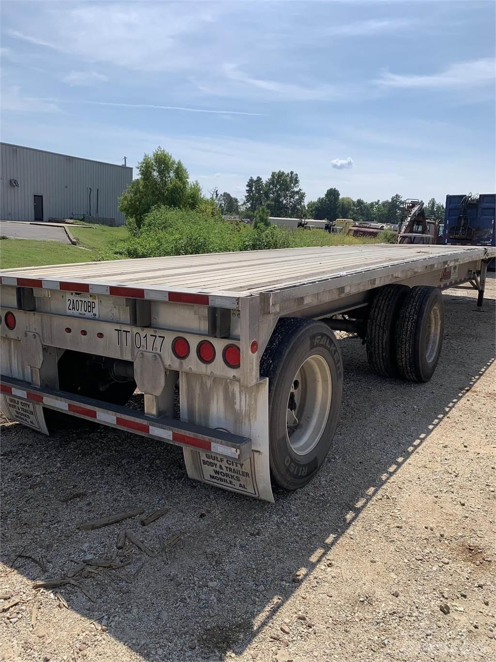 Wilson  Flatbed Trailers