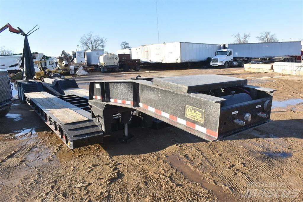 Witzco CHALLENGER Lowboy Trailers