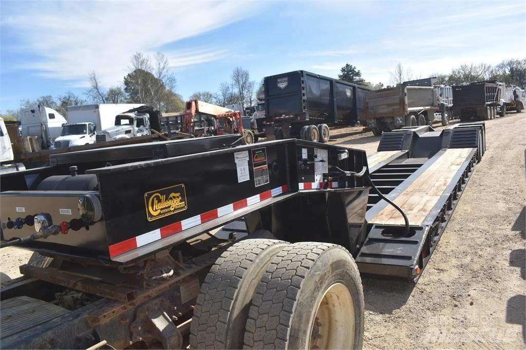 Witzco CHALLENGER Lowboy Trailers
