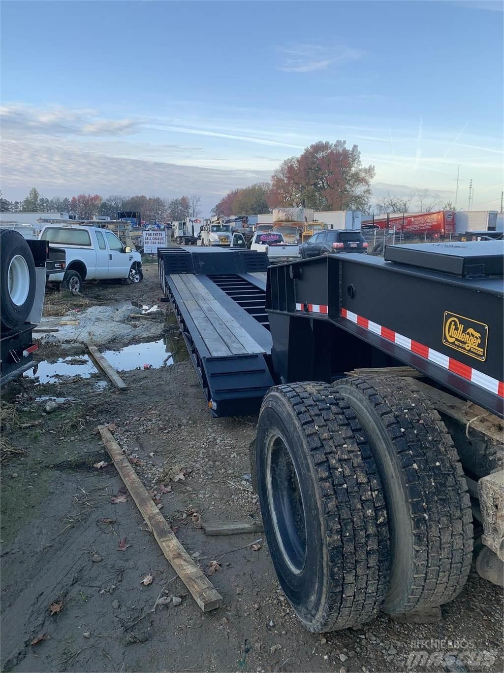Witzco CHALLENGER Lowboy Trailers