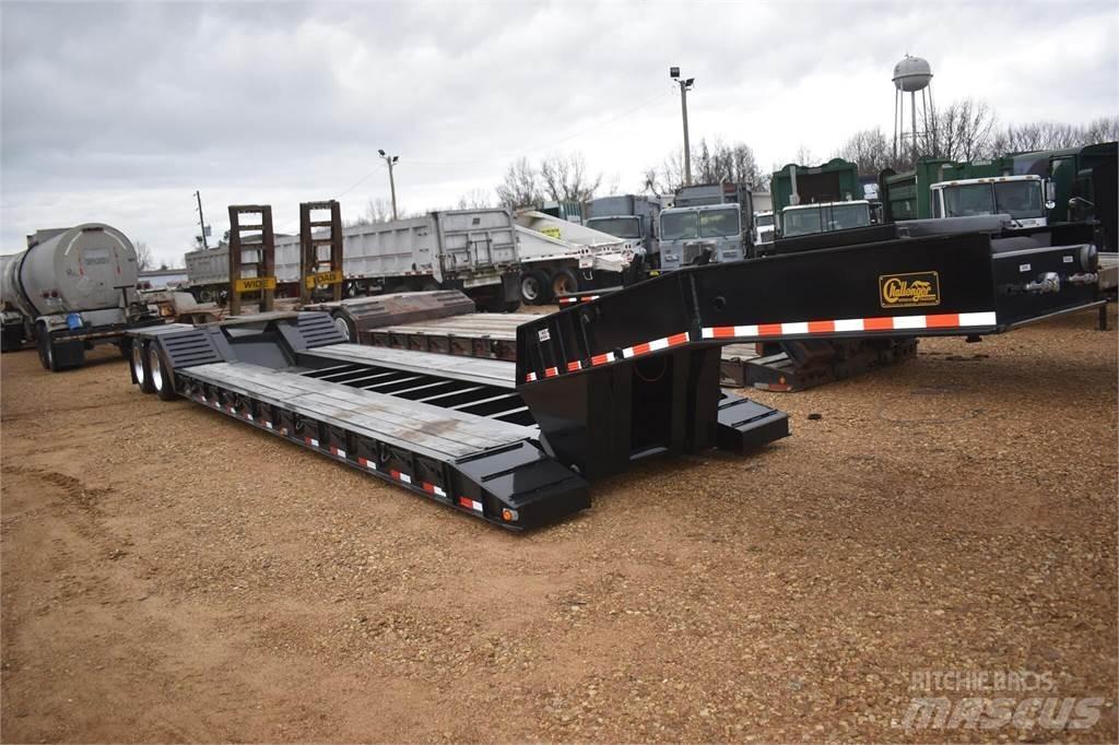 Witzco CHALLENGER Lowboy Trailers