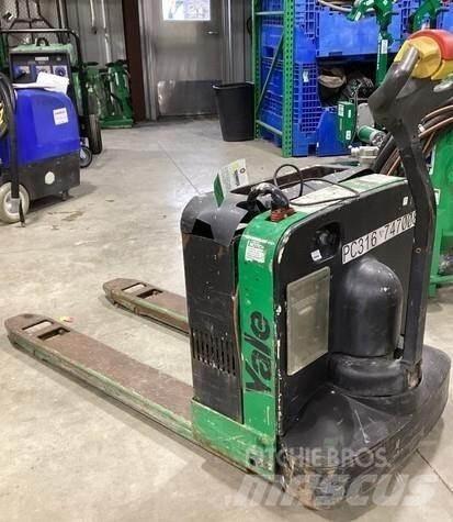 Yale MPB040E Pallet Truck