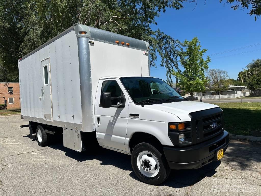 Ford E 450 SD Vacuum Trucks