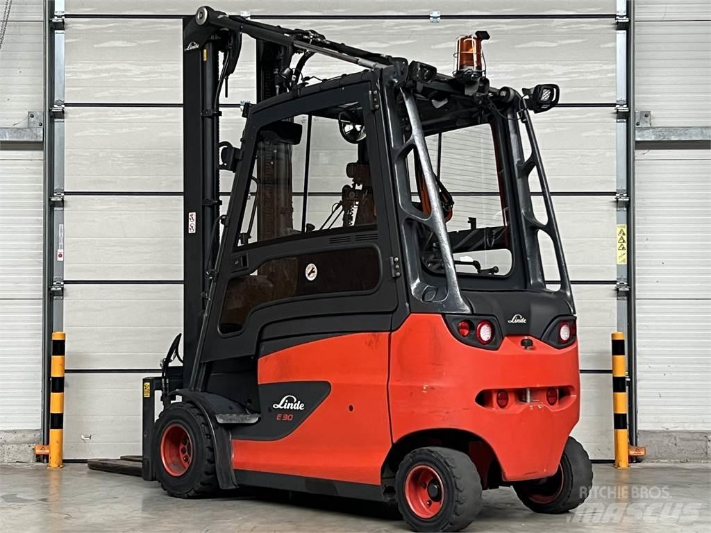 Linde E30/600HL Electric Forklifts