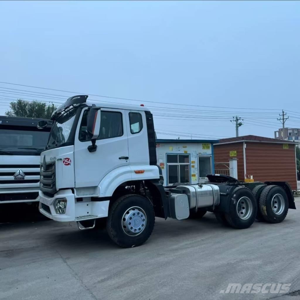 Howo 371 6x4 Conventional Trucks / Tractor Trucks