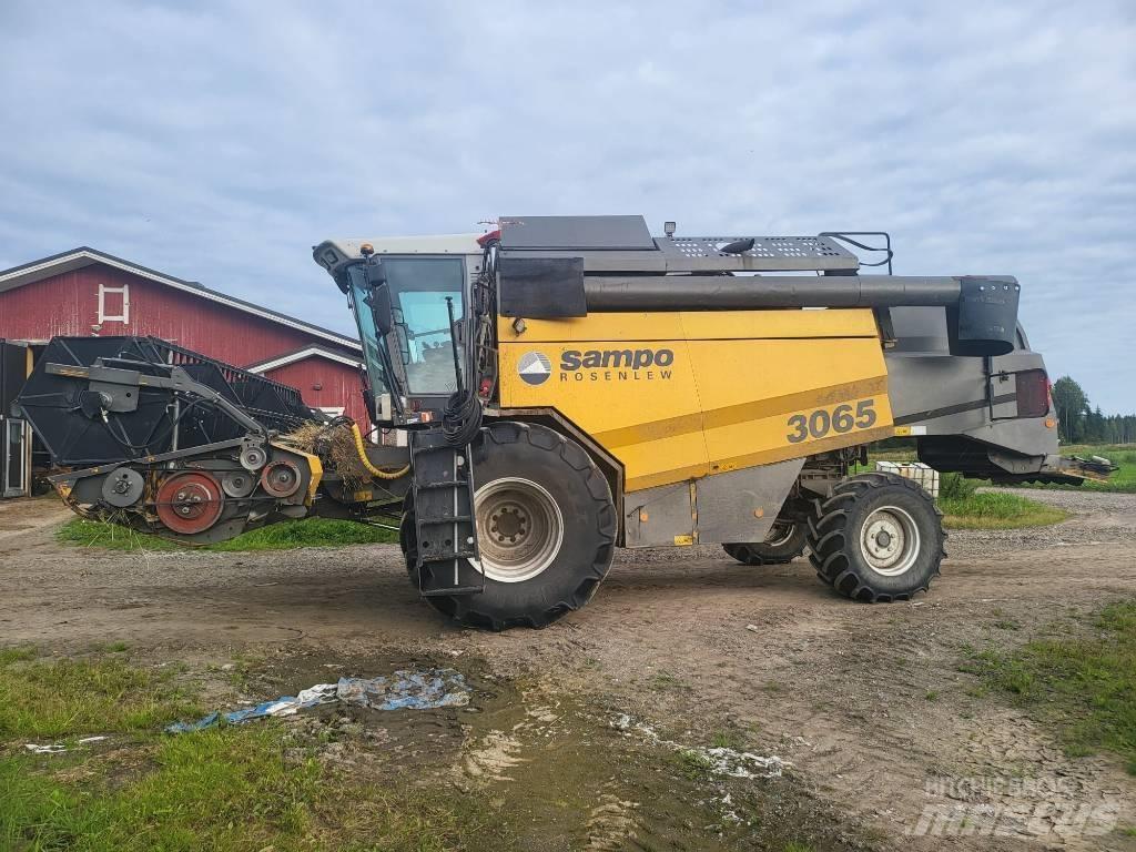 Sampo-Rosenlew 3065 Combine Harvesters