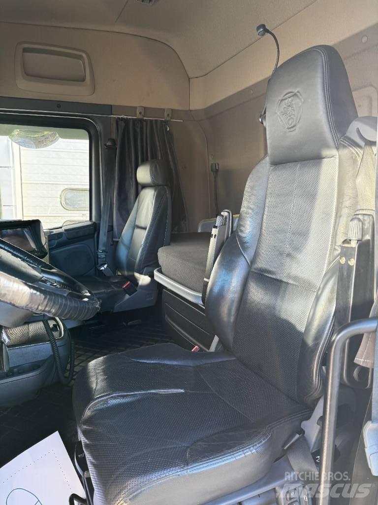 Scania R520LB8x4*4 Dump Trucks