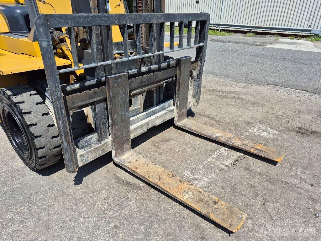 CAT DP 70 N Misc Forklifts