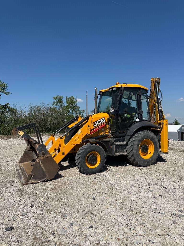 JCB 3 CX 14 Backhoe Loaders