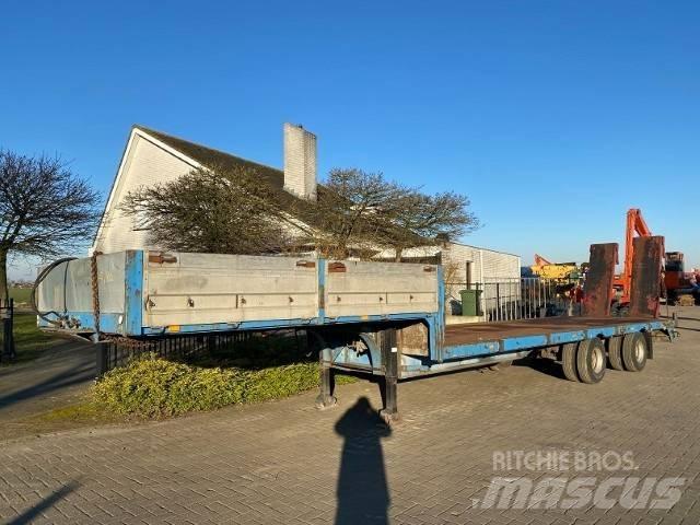 Van Hool 32 Z Lowboy Trailers