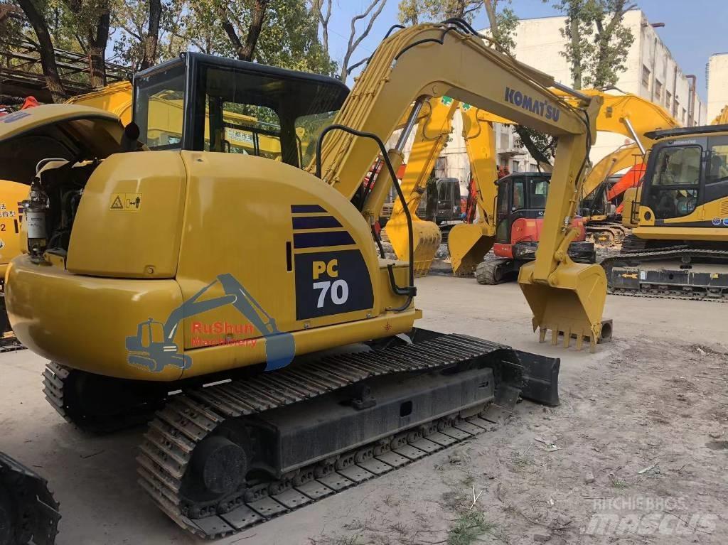 Komatsu PC70-8 Crawler Excavators