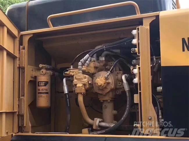 CAT 345 D L Crawler Excavators