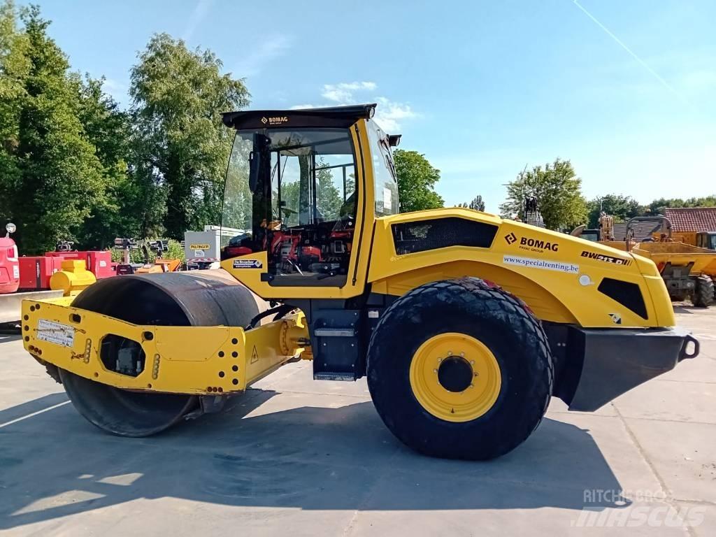 Bomag BW 213 D-5 Soil Compactors