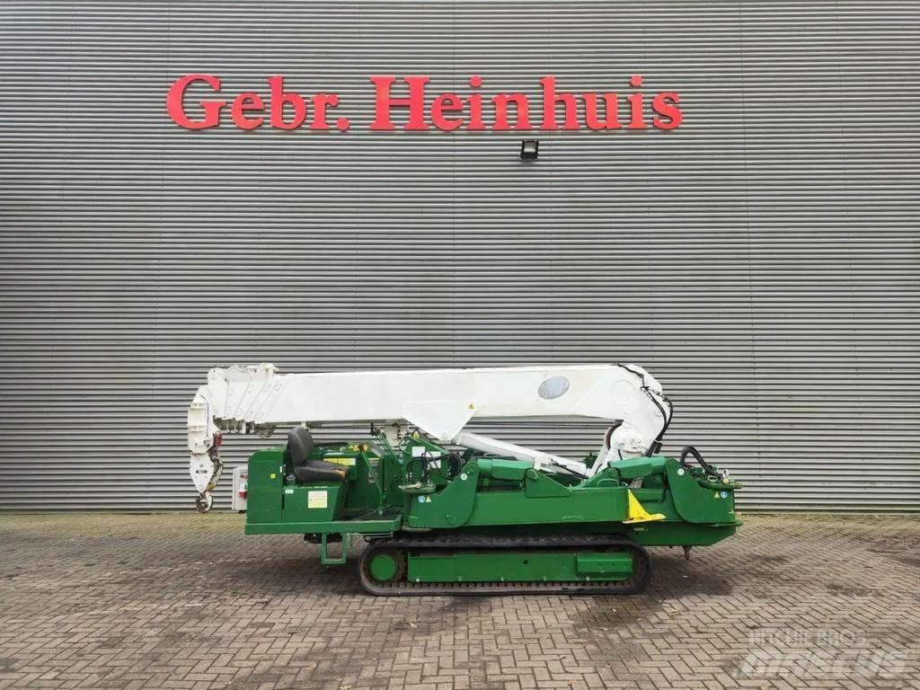 Unic URW 706 CDE Crawler Cranes