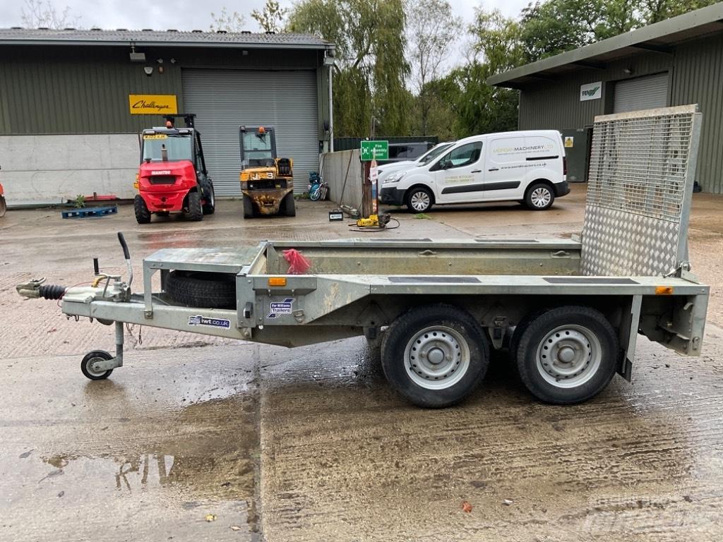 Ifor Williams GX 84 Lowboy trailer