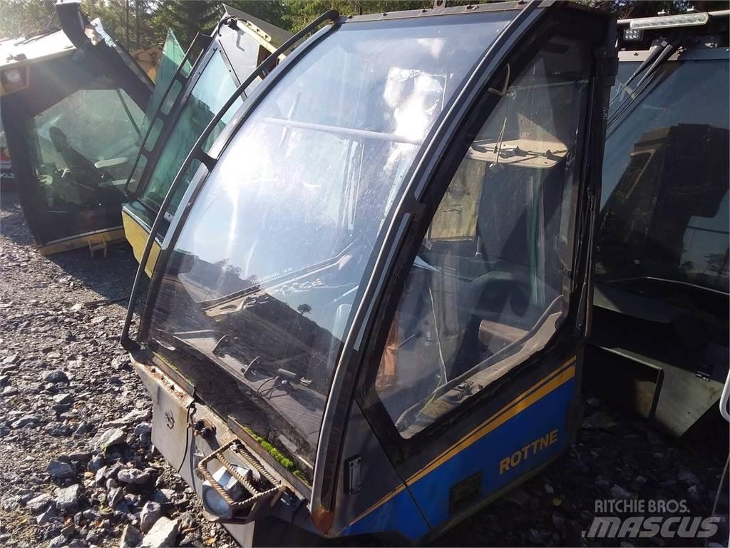 Rottne H20 Cabins and interior