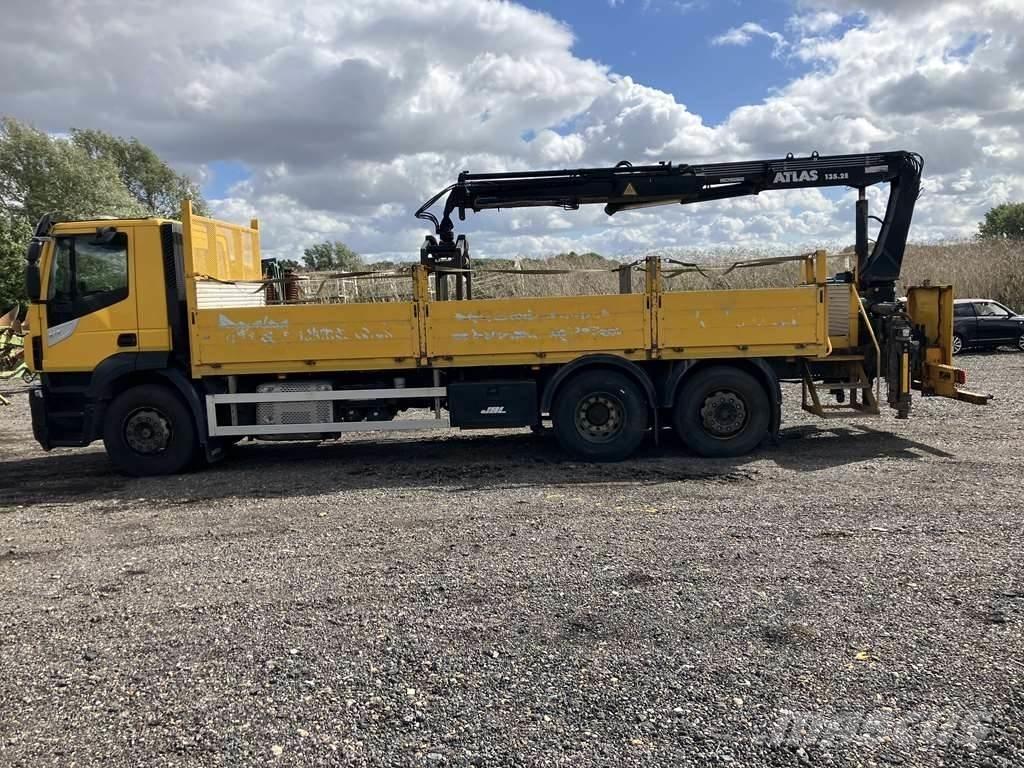 Iveco Stralis 310 Cab & Chassis Trucks