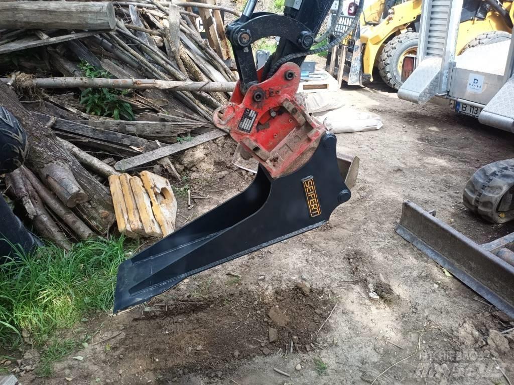 CAT 301.6  05A Mini Excavators <7t (Mini Diggers)