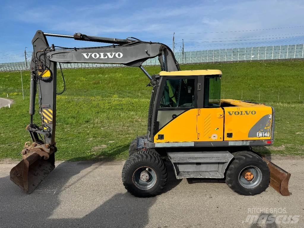 Volvo EW140 Wheeled Excavators