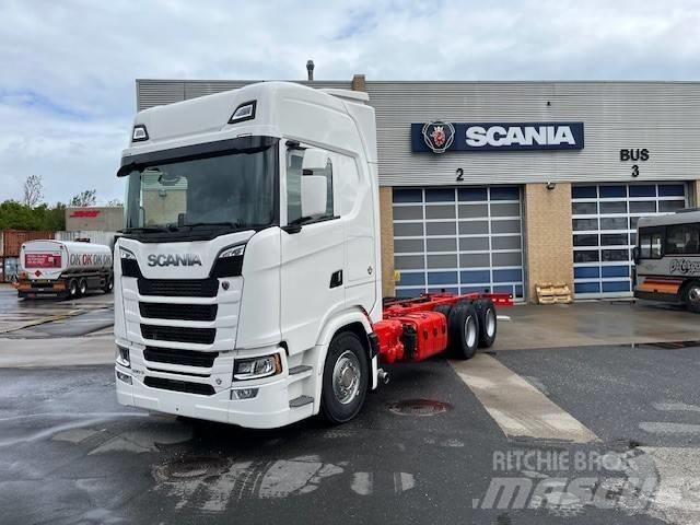 Scania S 590 Cab & Chassis Trucks