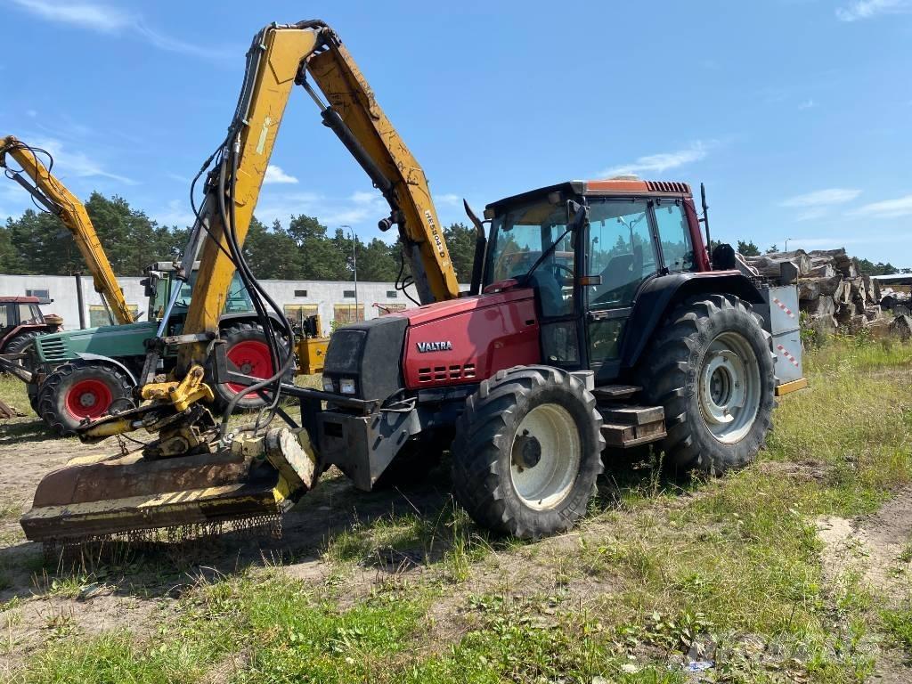 Valtra 6350 Tractors