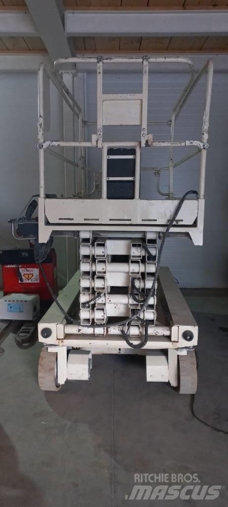 Iteco 12122 Scissor Lifts