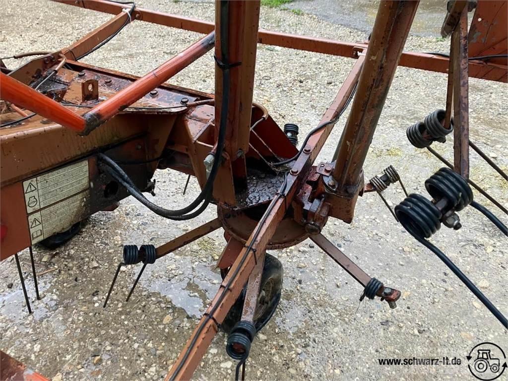 Kuhn GF 8501 Rakes and tedders