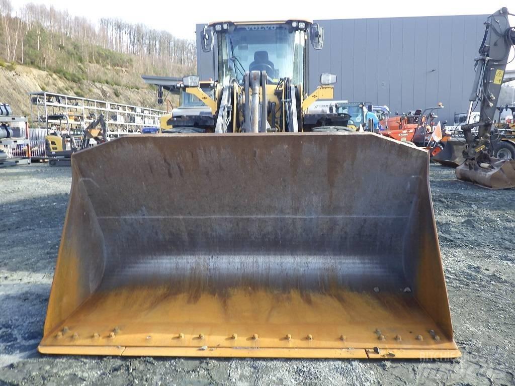 Volvo L 110 H Wheel Loaders