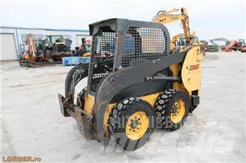 New Holland L 215 Skid Steer Loaders