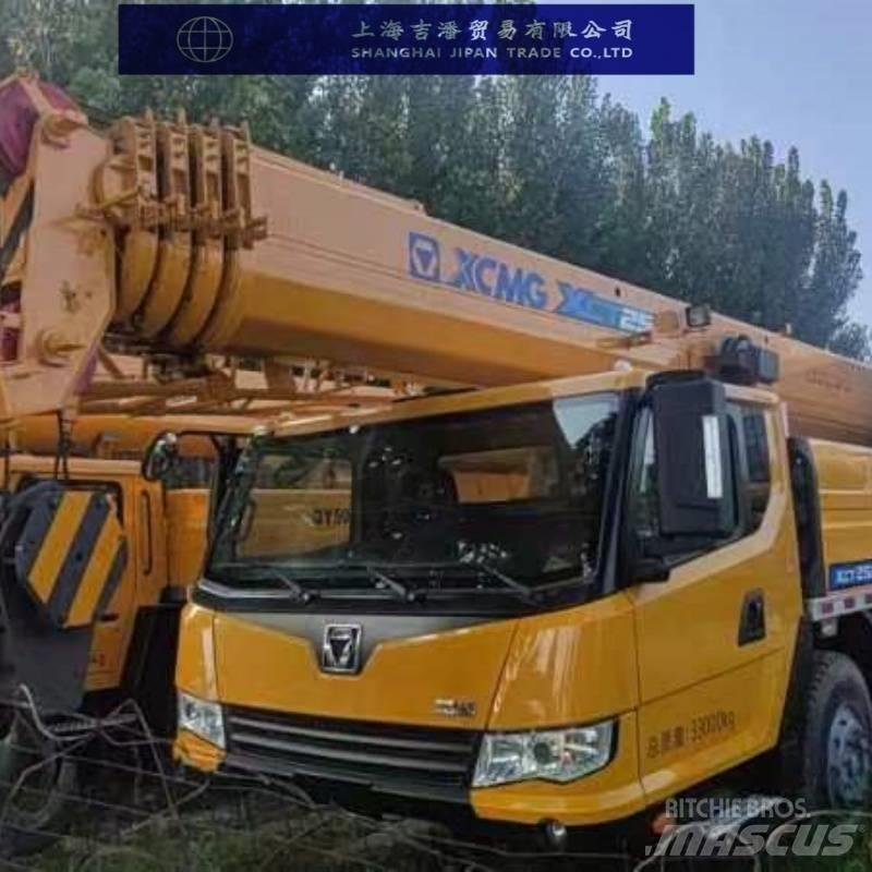 XCMG XCT 25 Mobile and all terrain cranes