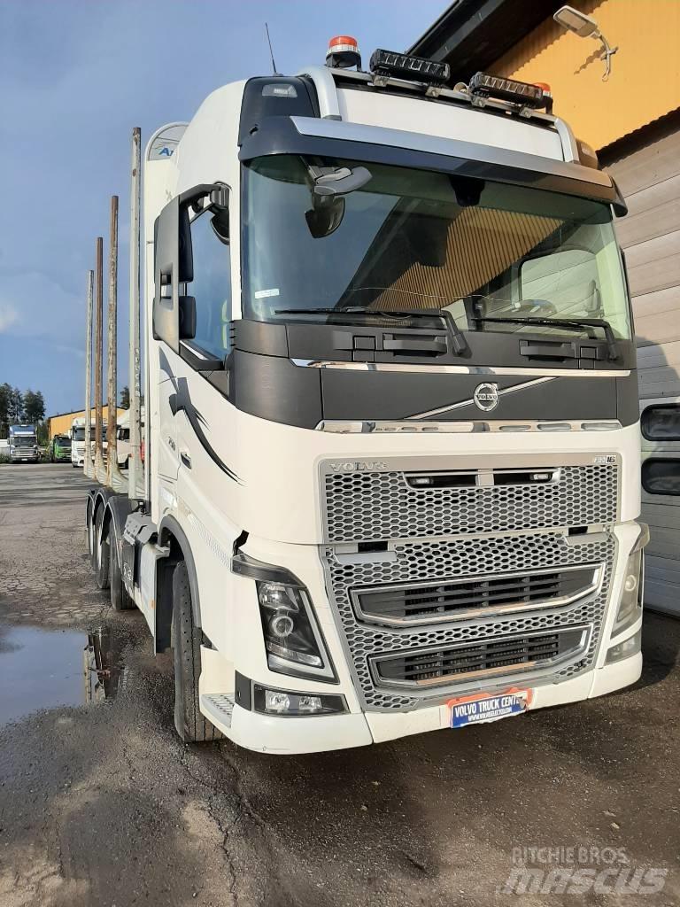 Volvo FH 16 Log trucks