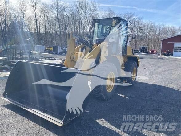 CAT 910 Wheel Loaders