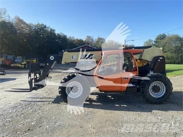 JLG 943 Telescopic Handlers