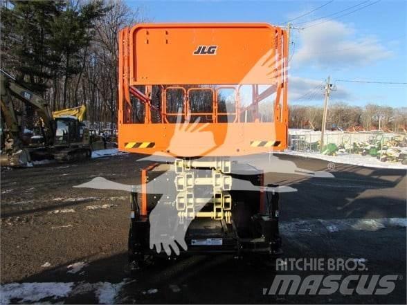 JLG RT3369 Scissor Lifts