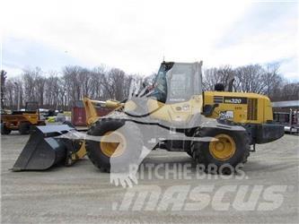 Komatsu WA320 Wheel Loaders
