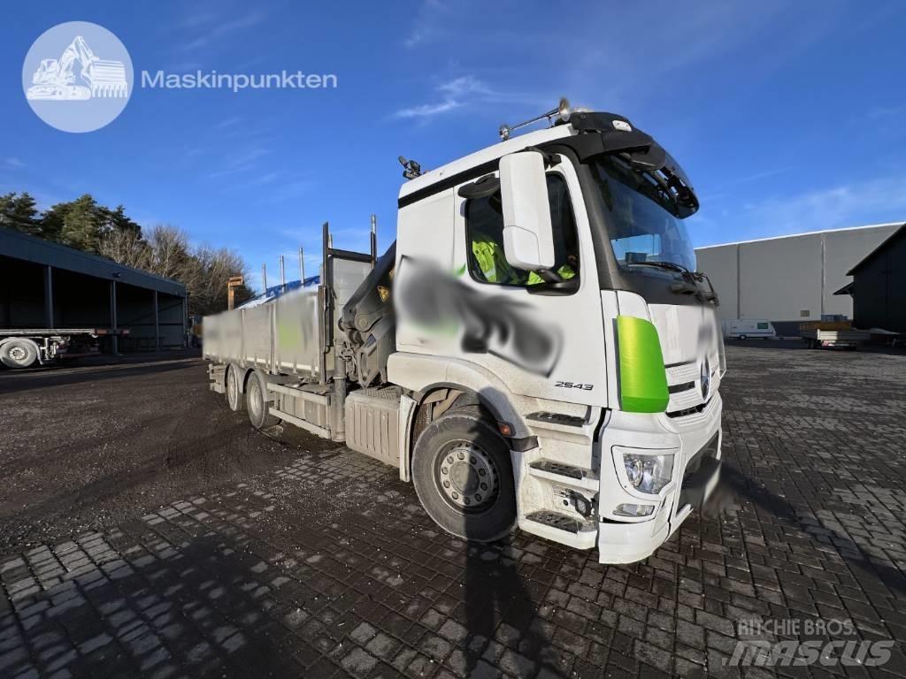Mercedes-Benz 2543 Boom / Crane / Bucket Trucks