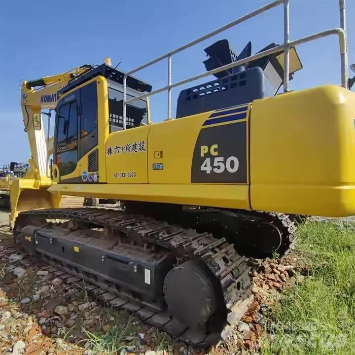 Komatsu PC 450 Crawler Excavators