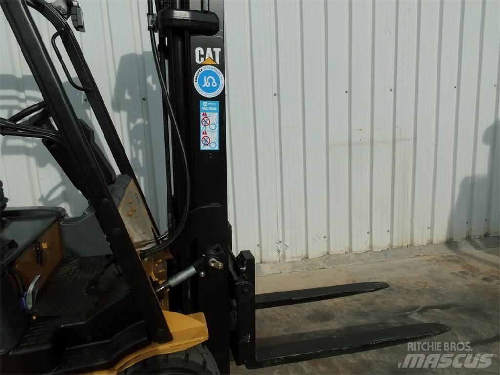 CAT EP20NT MC Electric Forklifts