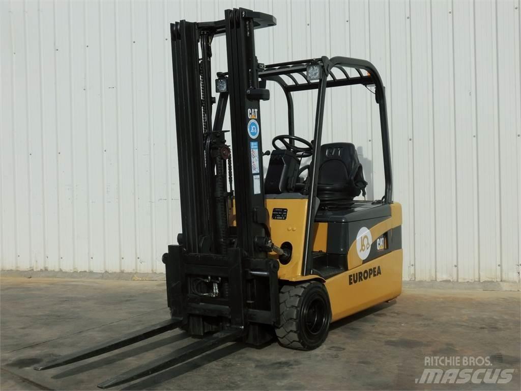 CAT EP20NT MC Electric Forklifts