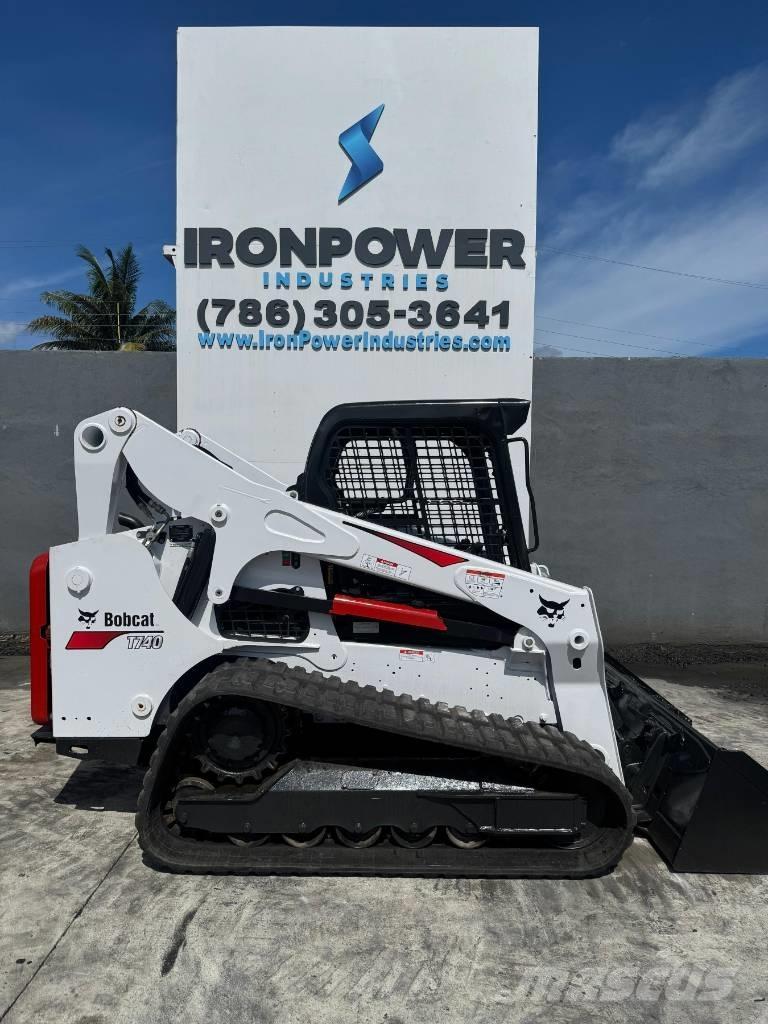Bobcat T 740 Skid Steer Loaders