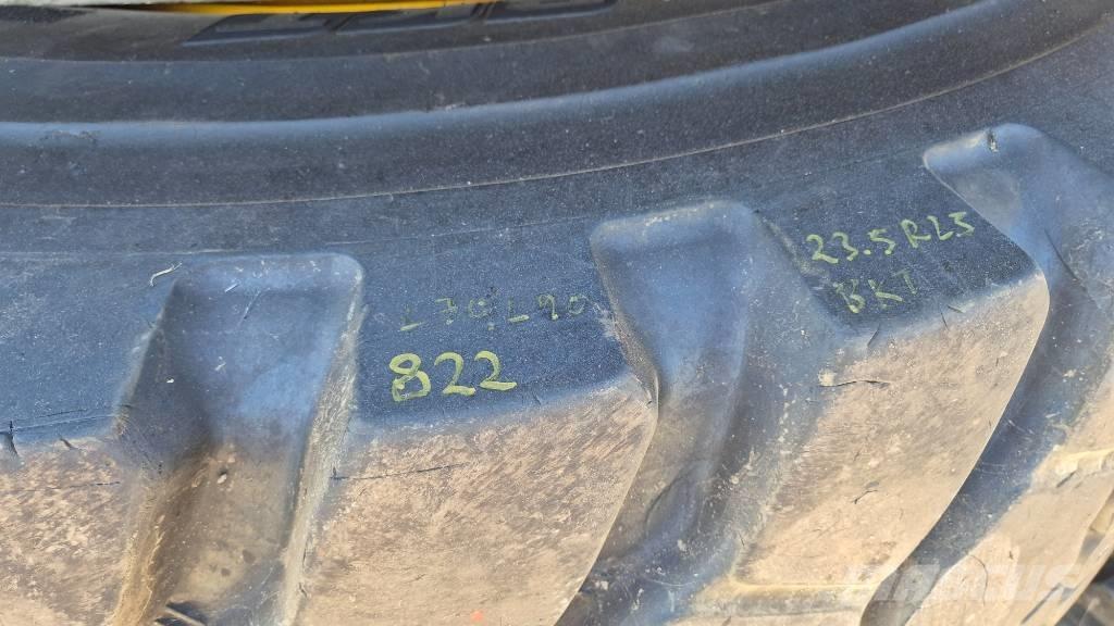 BKT 23.5R25 Tires, wheels and rims