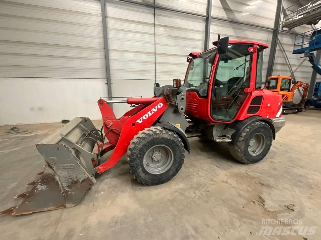 Volvo L 25 F Wheel Loaders