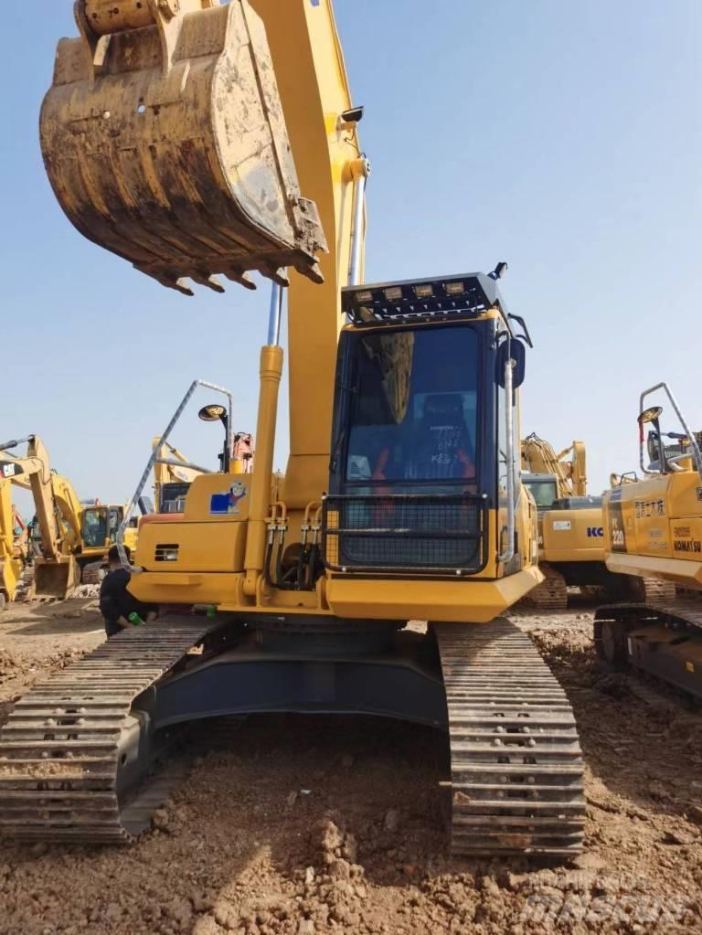 Komatsu PC 200 Crawler Excavators
