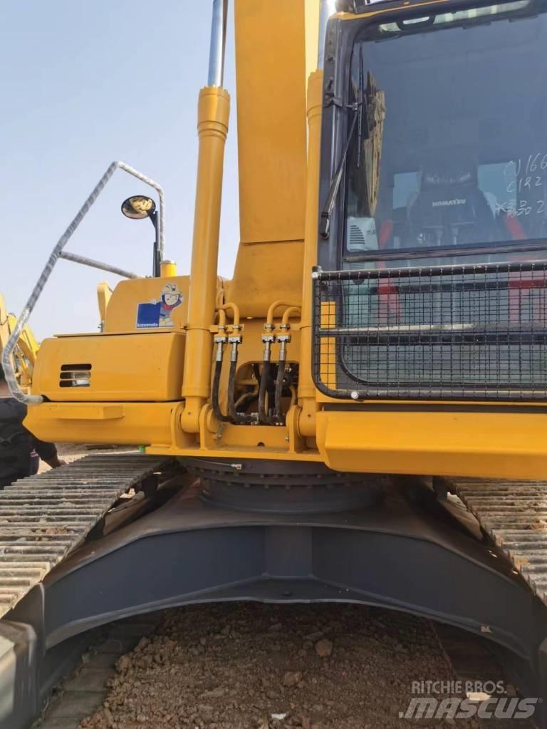 Komatsu PC 200 Crawler Excavators