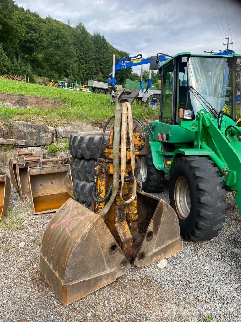Hitachi ZX 140 W-3 Wheeled Excavators