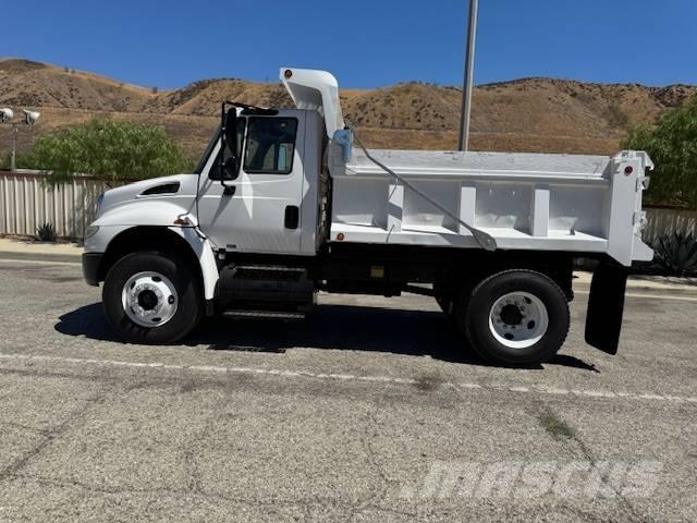 International 4400 Dump Trucks