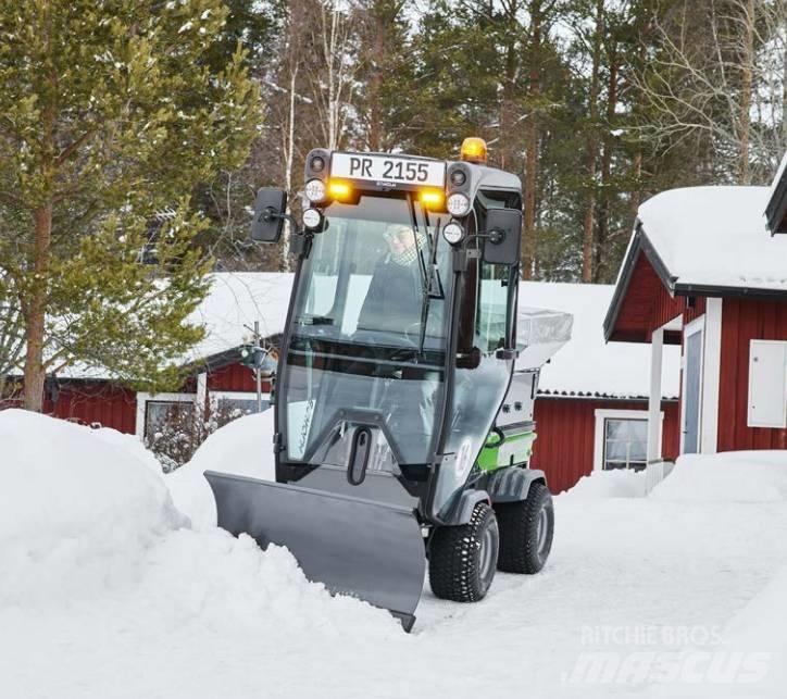 Egholm 2155 Utility Machines