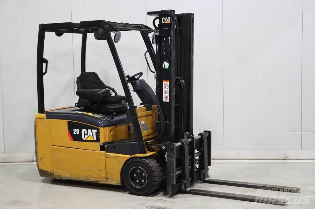 CAT EP20PNT Electric Forklifts