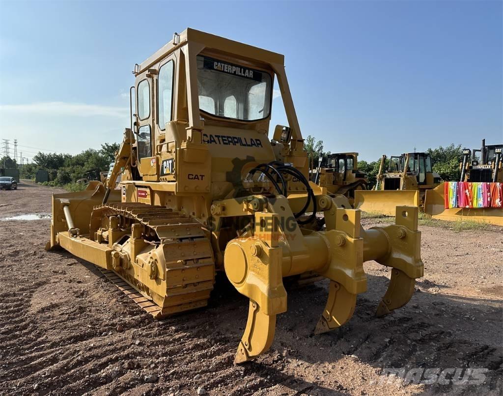 CAT D7G Crawler dozers