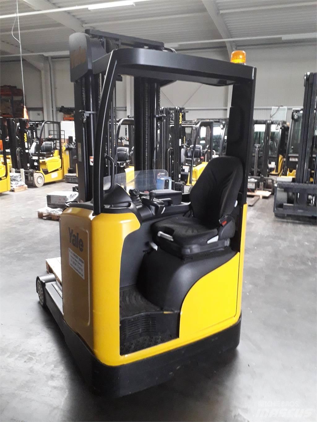 Yale MR14 Reach trucks